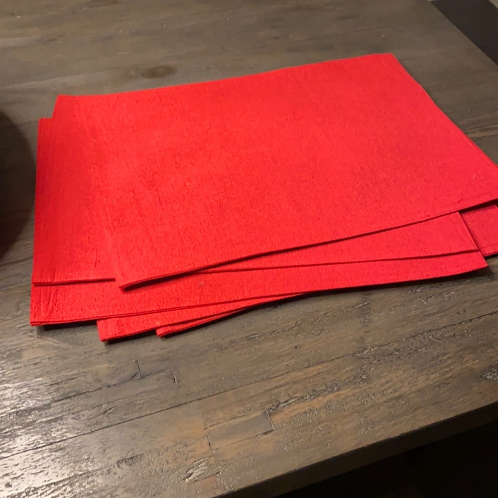 Table mats❤️ set of 6!